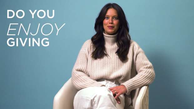 EmilyDiDonato_Holiday_Final_FK